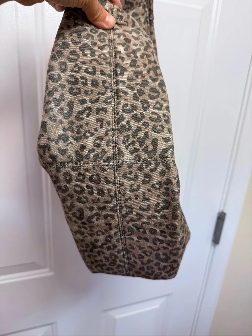 Anthropologie Slouchy Love Knot Leopard Print Hobo Bag Boho Maximalist City Girl